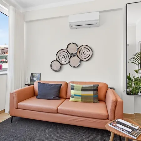 Apartment Modern 2br With Balcony In By Lovelystay Portimao