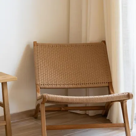 Apartment Modern 2br With Balcony In By Lovelystay *